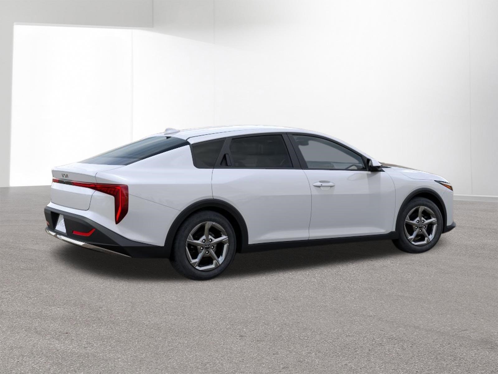 New 2026 Snow White Pearl Kia LXS image 29