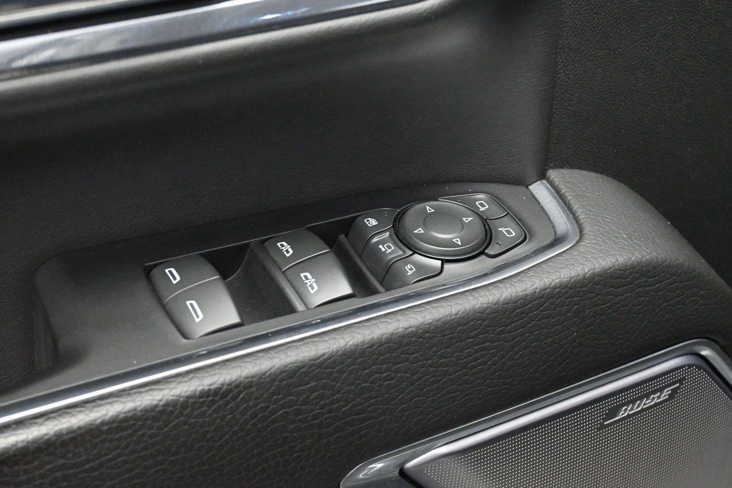 Used 2024 Onyx Black GMC Denali image 11
