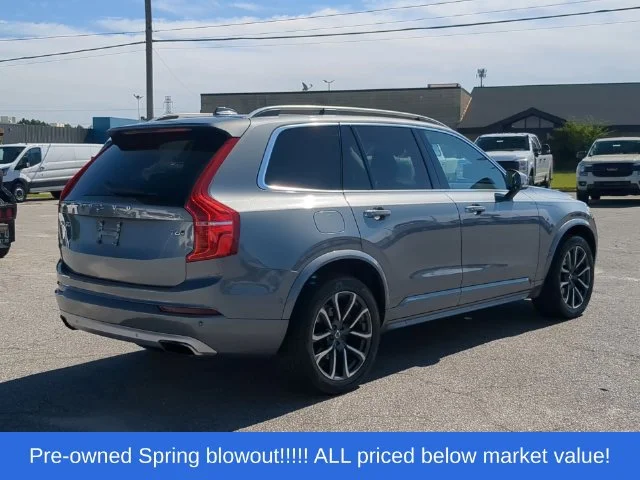 Used 2016 Gray Volvo T6 Momentum image 13