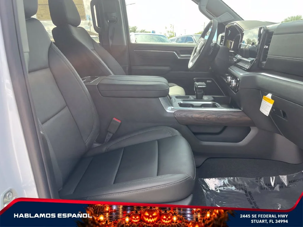 New 2026 Glacier White Tricoat GMC SLT image 19