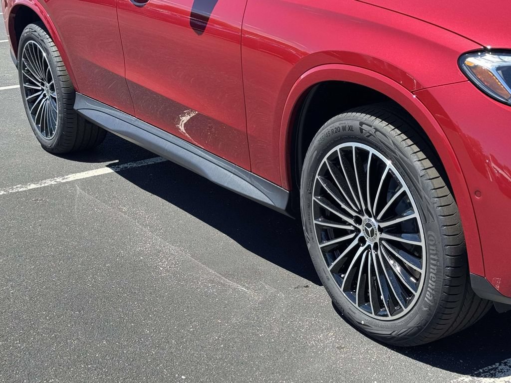 New 2026 MANUFAKTUR Patagonia Red Metallic Mercedes-Benz GLC 300 image 12