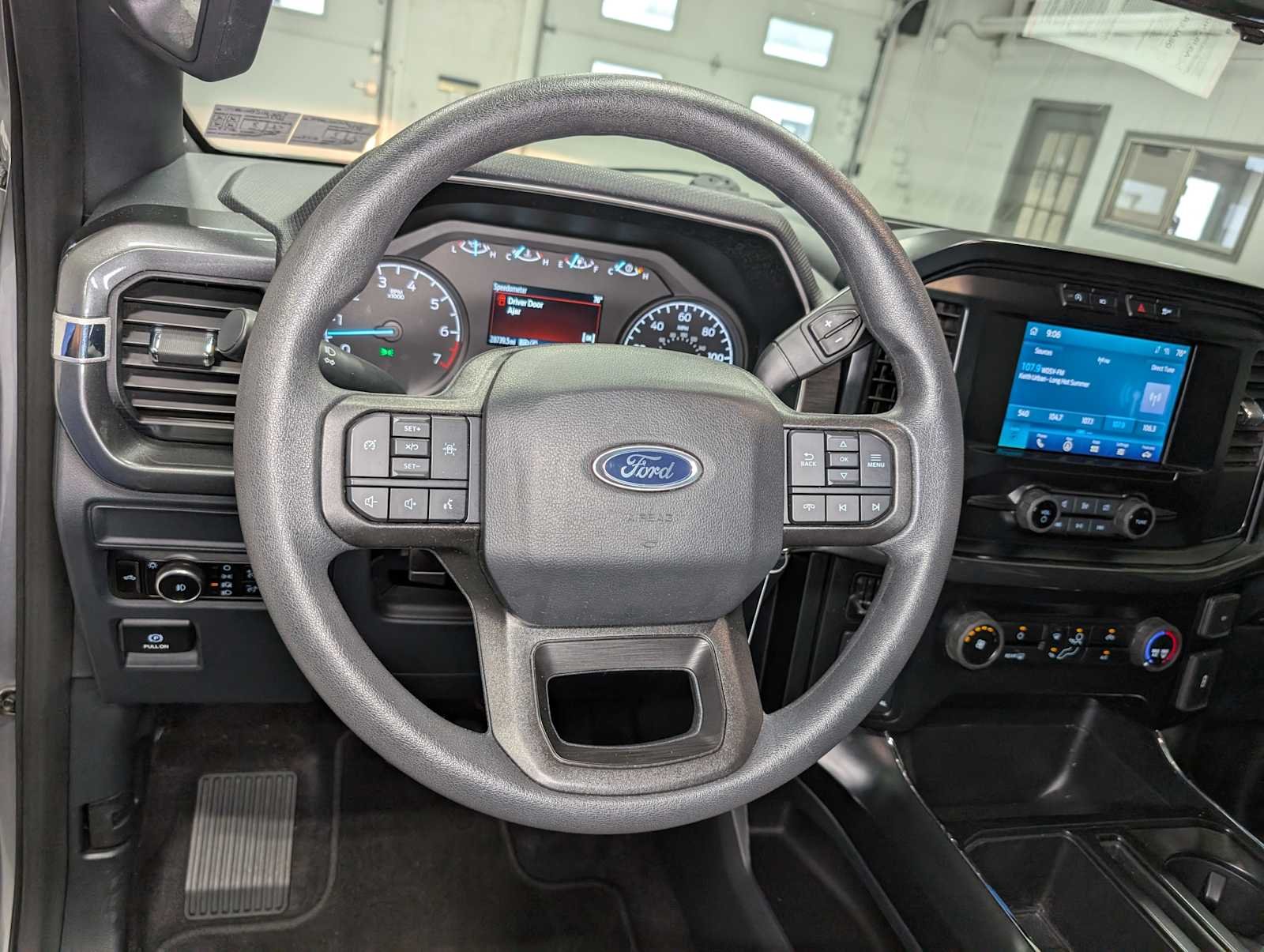 Used 2023 Iconic Silver Ford XL image 33
