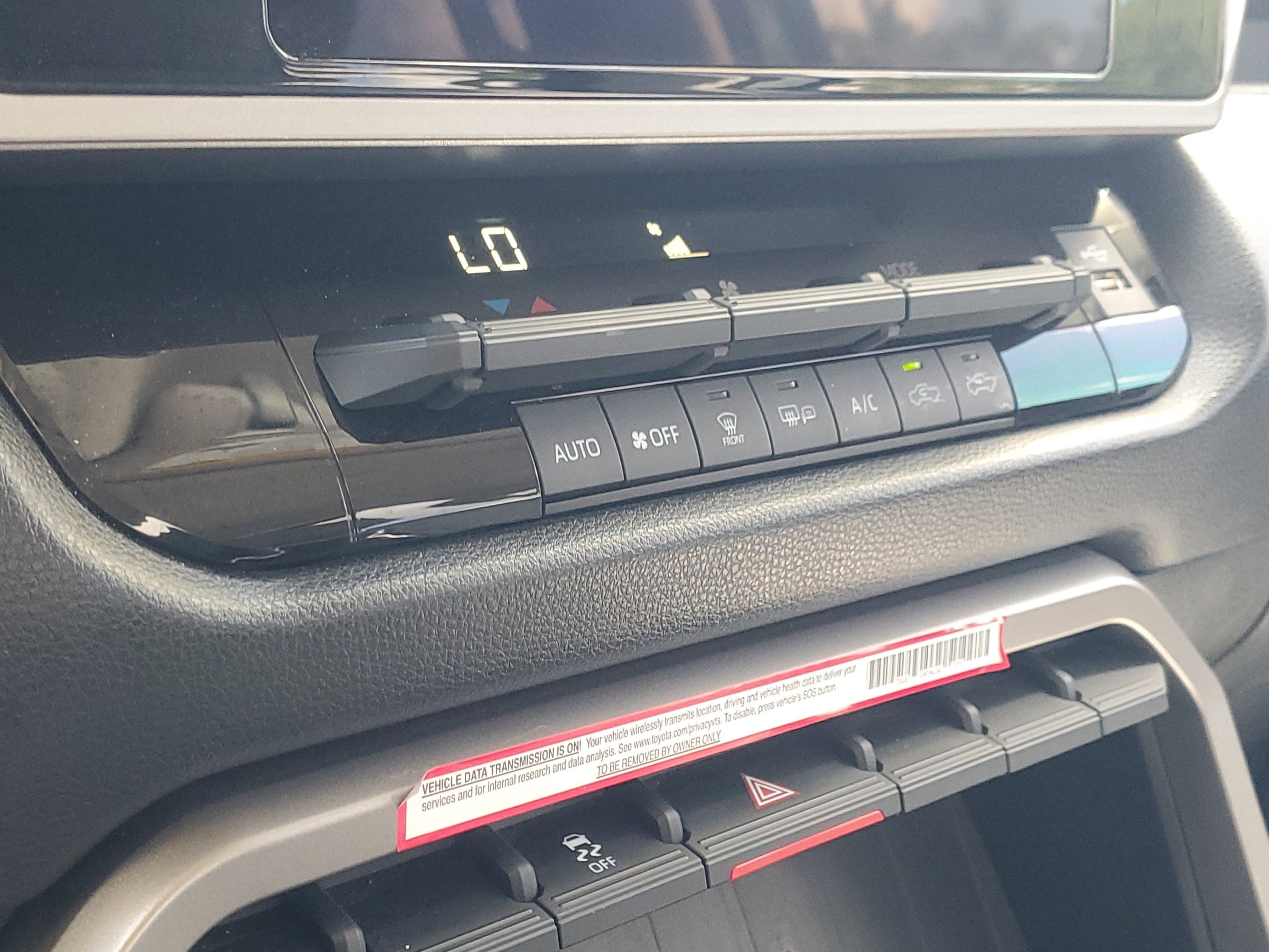 Used 2024 Ice Toyota SR5 image 27