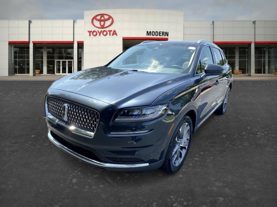 Used 2022 Blue Metallic Lincoln Reserve image 1