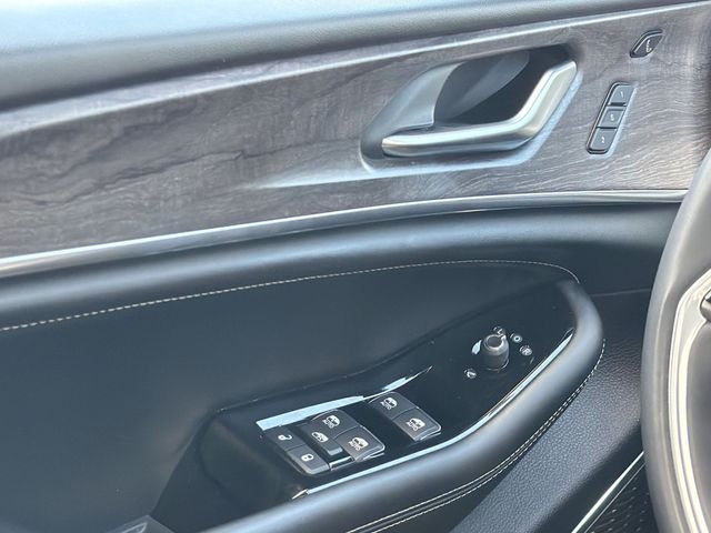2023 Jeep Grand Cherokee Overland - Photo 17