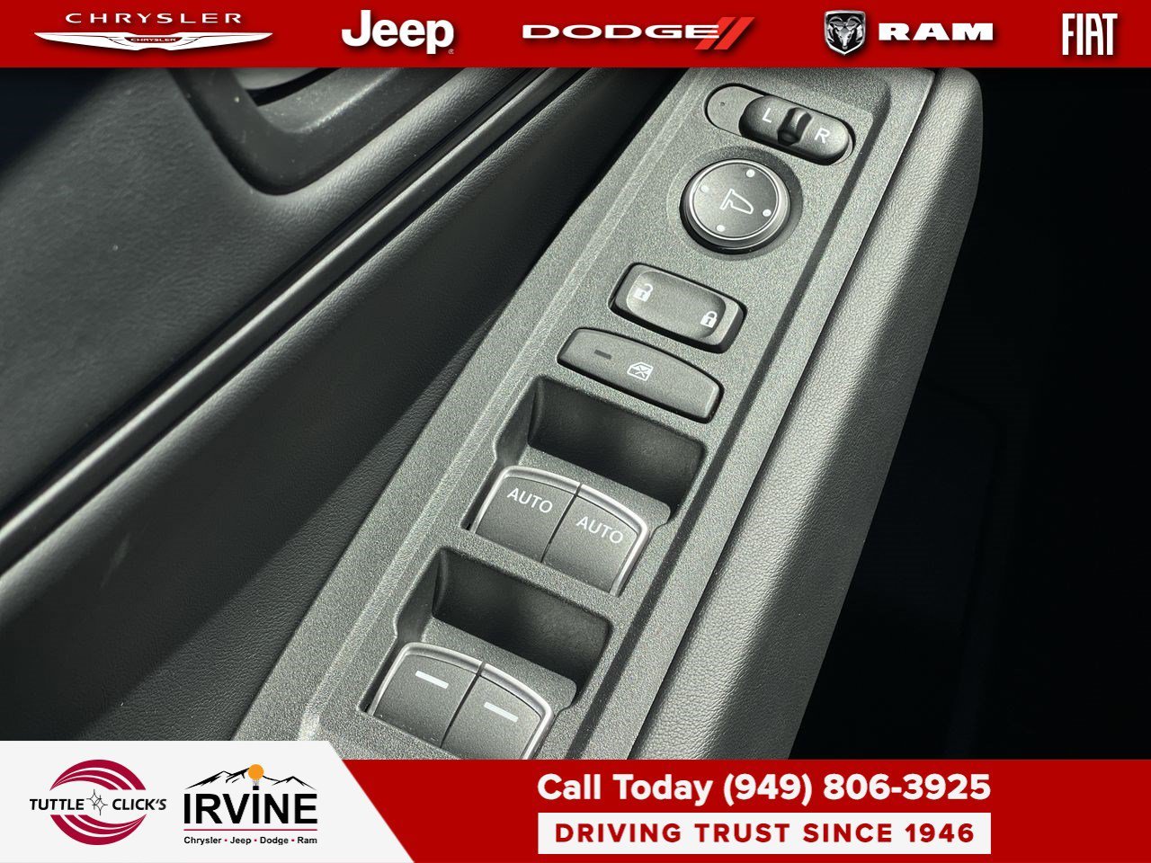 Used 2025  Honda SE image 31