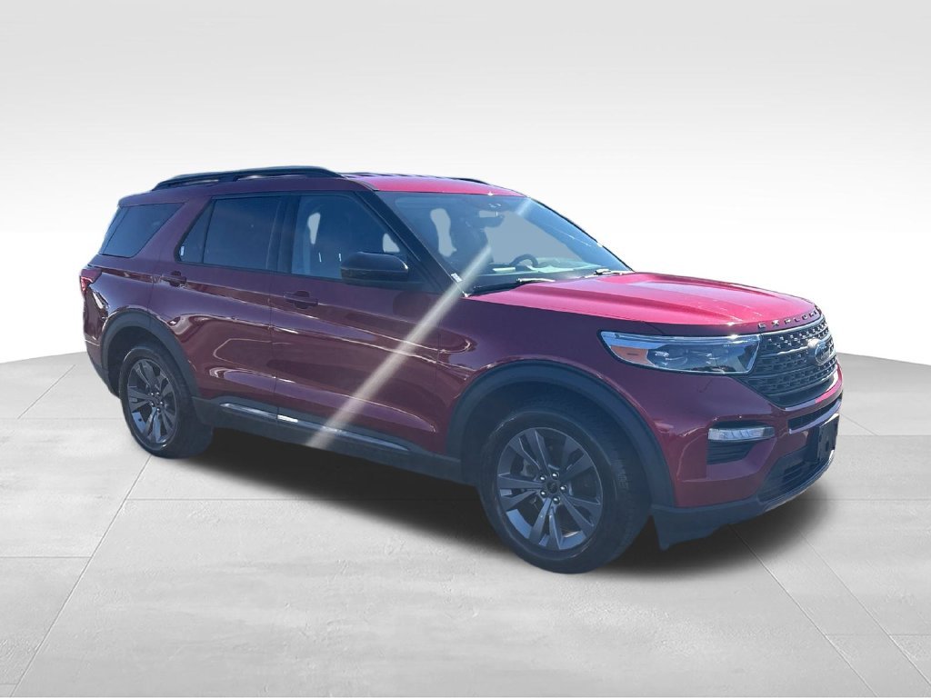 Used 2022 Red Ford XLT image 7