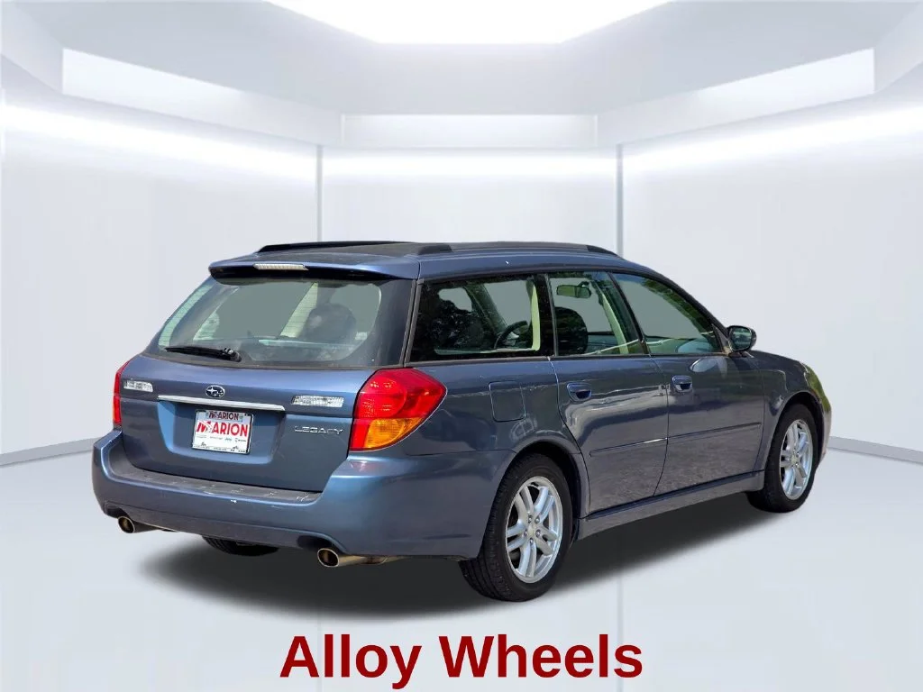 Used 2005  Subaru 2.5i image 17