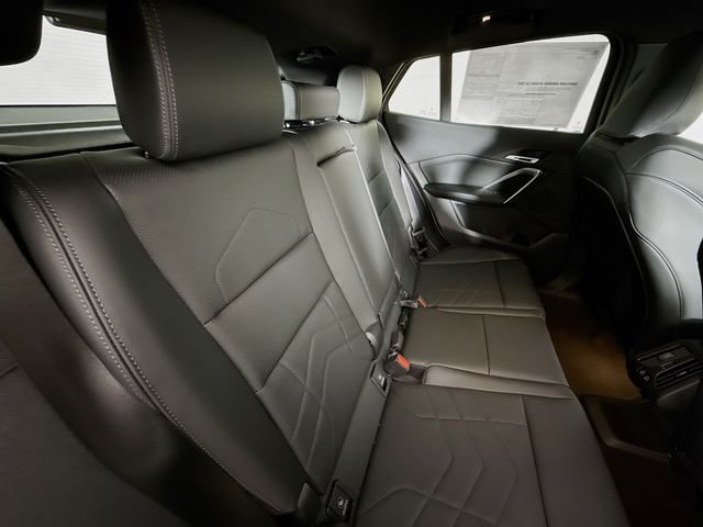 Used 2026 Beige BMW xDrive28i image 27