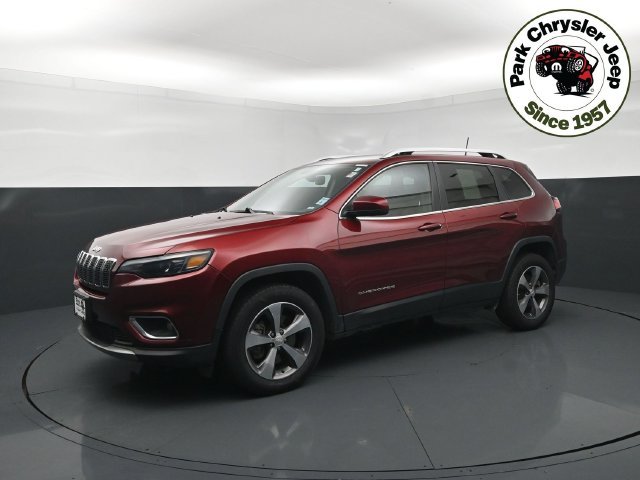 Used 2020 Jeep Cherokee Limited with VIN 1C4PJMDX2LD529439 for sale in Burnsville, Minnesota