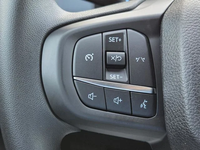 New 2026 Oxford White Ford XL image 17