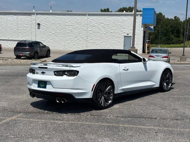 2023 Chevrolet Camaro ZL1 - Photo 8
