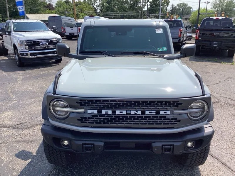 New 2026 White Ford Badlands image 3