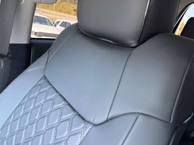 Used 2019 Black Toyota SR5 image 41