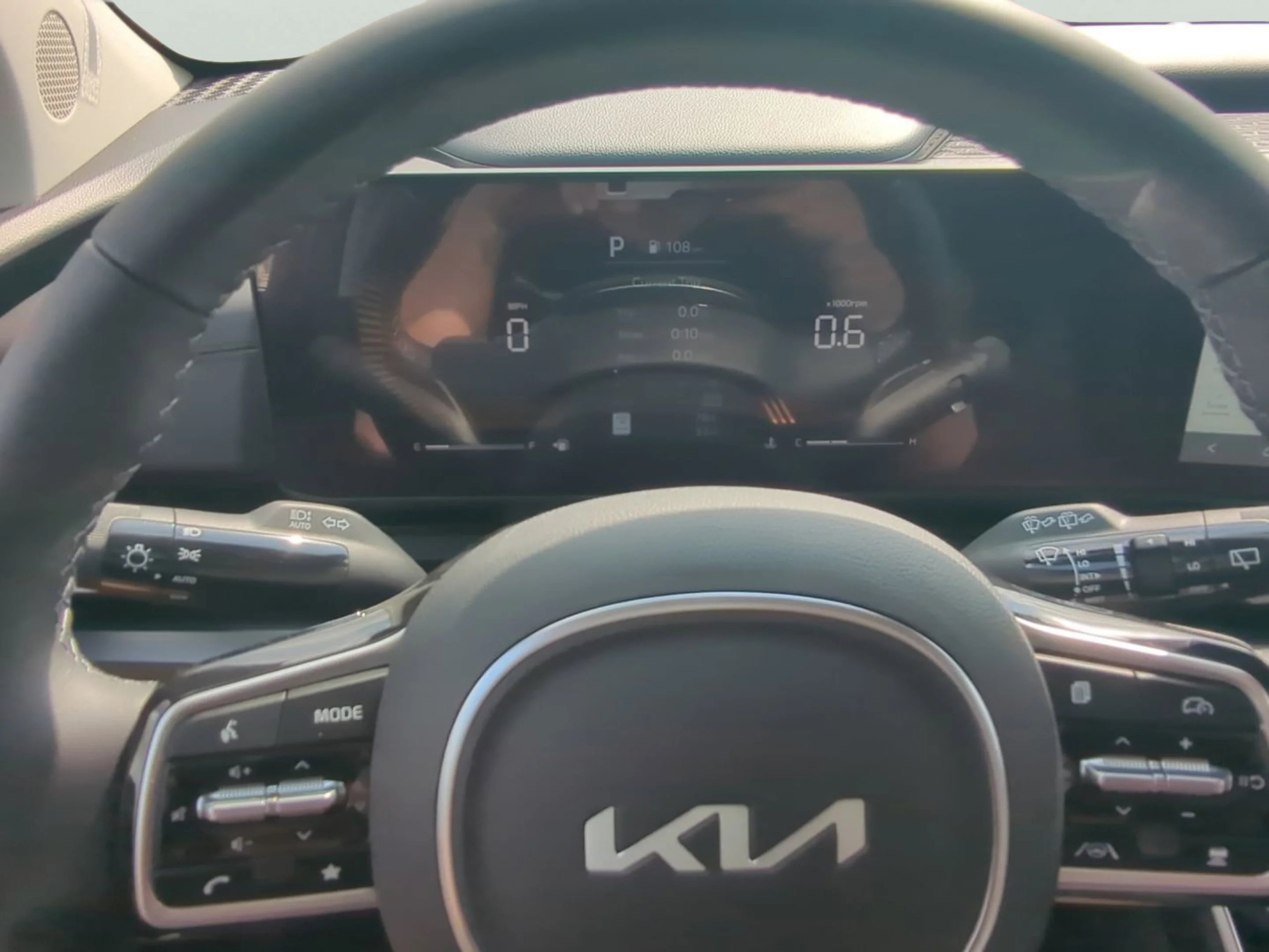 New 2026 Deep Chroma Blue Kia LXS image 25