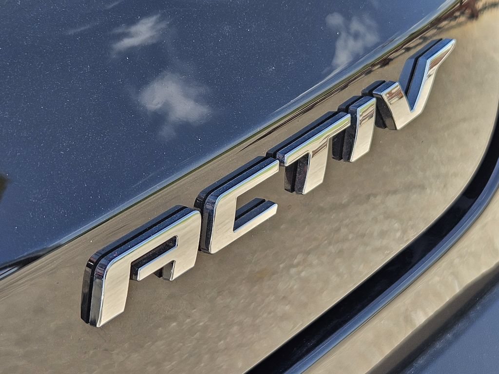 2026 Chevrolet Trax Activ - Photo 9