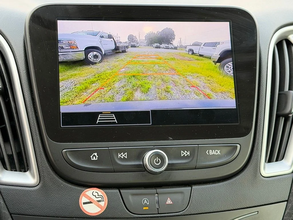 Used 2025 Black Chevrolet LT image 23