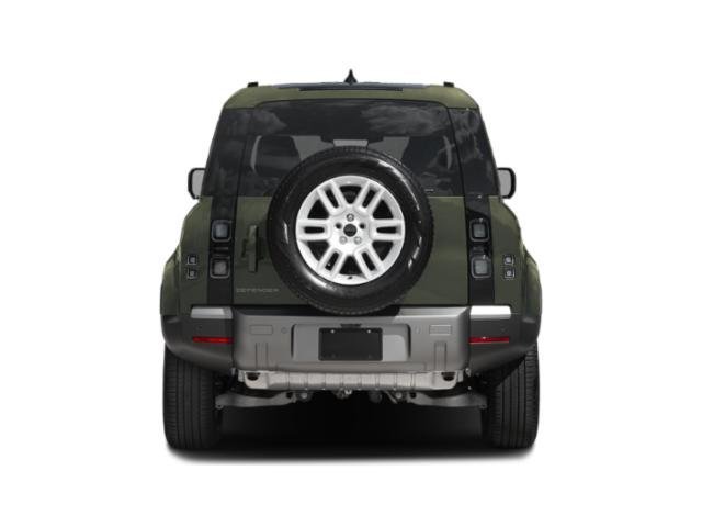 New 2026 Santorini Black Land Rover S image 8