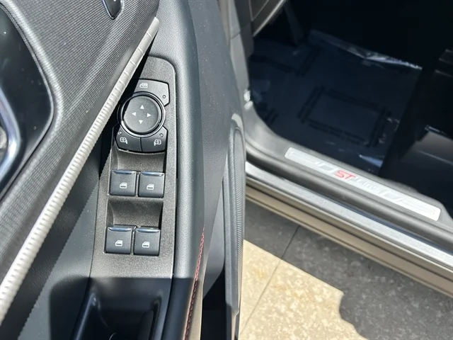 New 2026 Carbonized Gray Metallic FORD ST-Line image 22