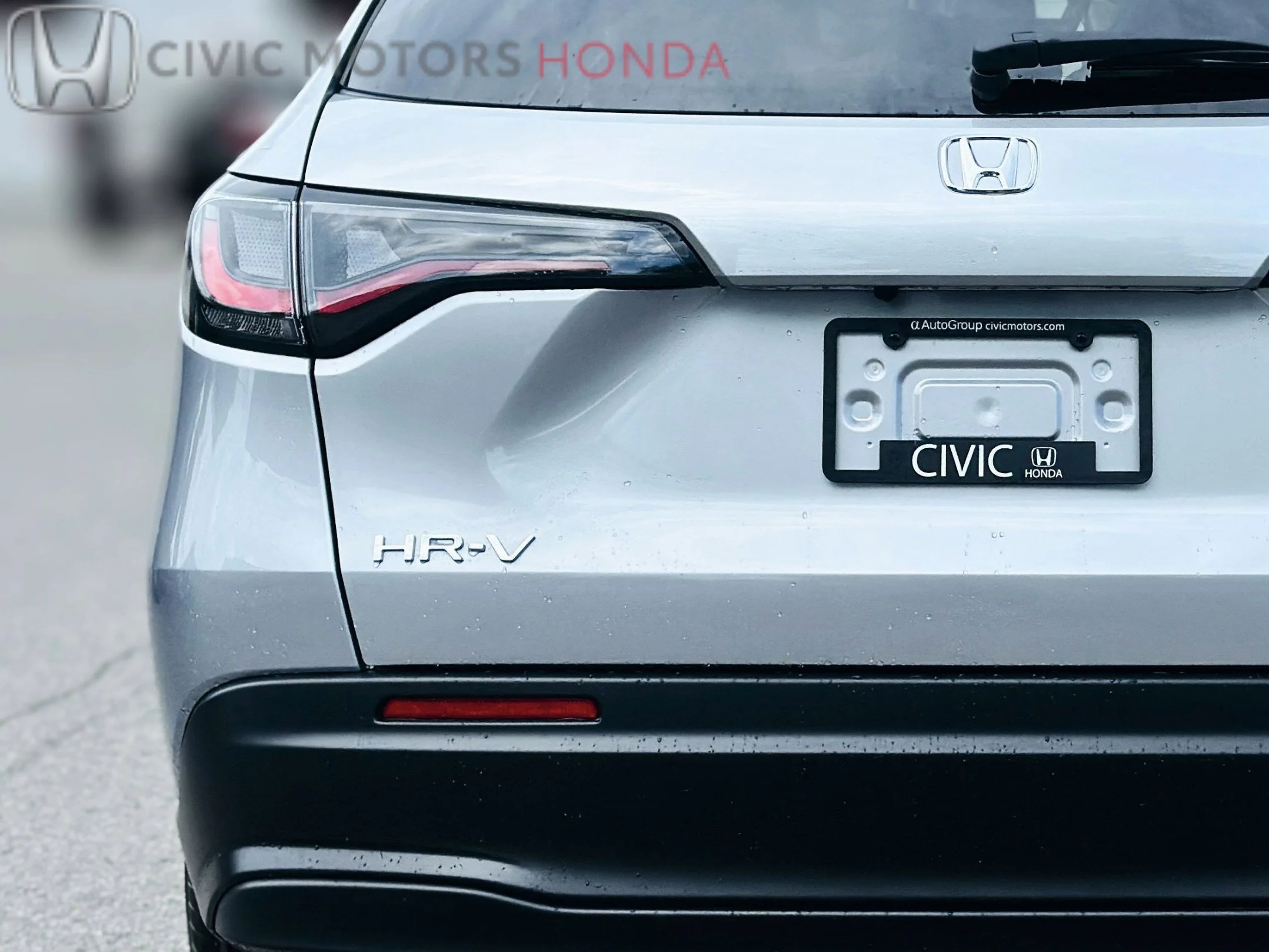 New 2027 SOLAR REFLECTION SILVER METALLIC Honda LX image 36
