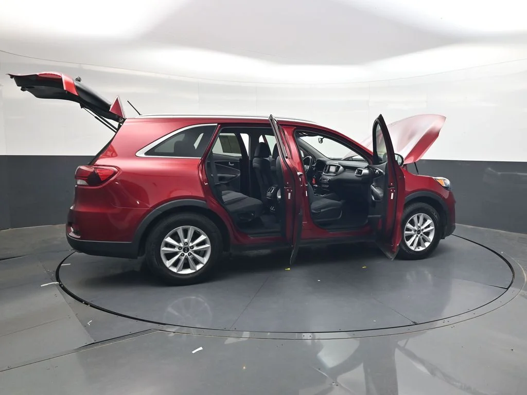 Used 2020 Passion Red Kia LX image 39