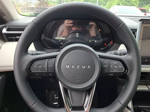 New 2026 White Mazda 2.5 S Select image 13