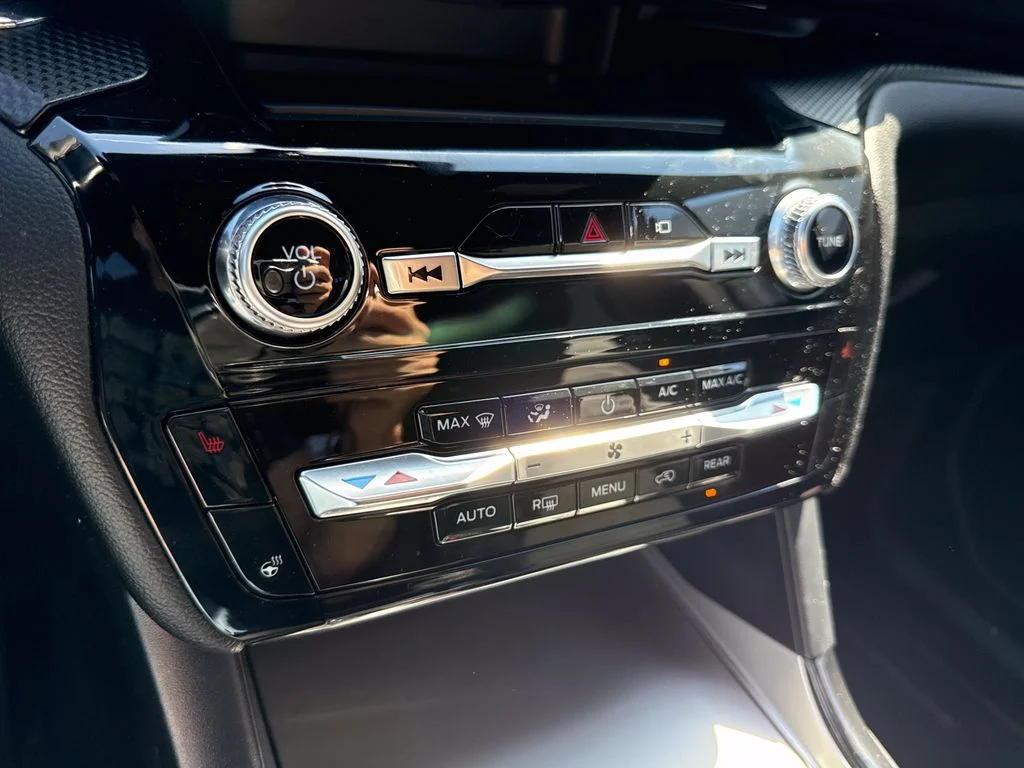 Used 2023 Black Metallic Ford ST-Line image 18