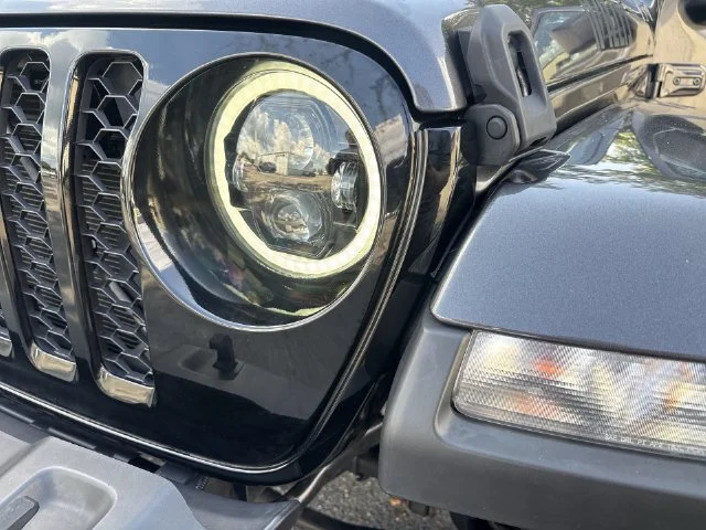 Used 2021 Gray Jeep Willys image 31