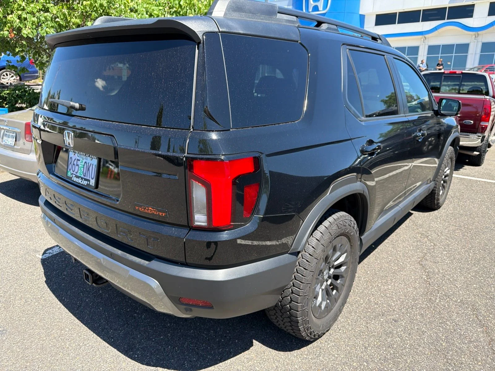 Used 2026 Crystal Black Pearl Honda TrailSport image 4