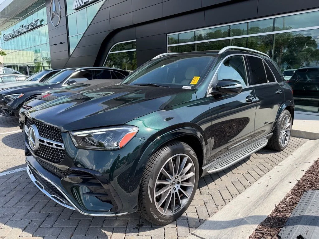 Certified Used 2024 Emerald Green Metallic Mercedes-Benz GLE 350 image 1