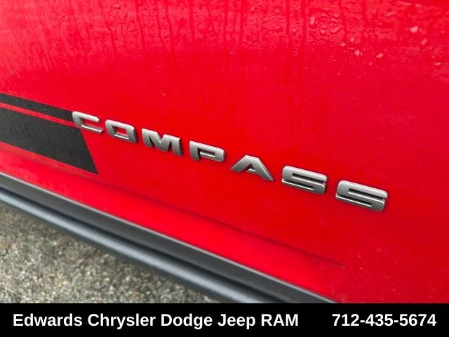 Used 2017 Red Jeep Sport image 12