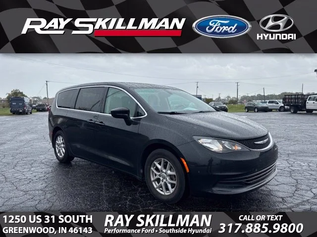 Used 2017 Black Chrysler Touring image 1