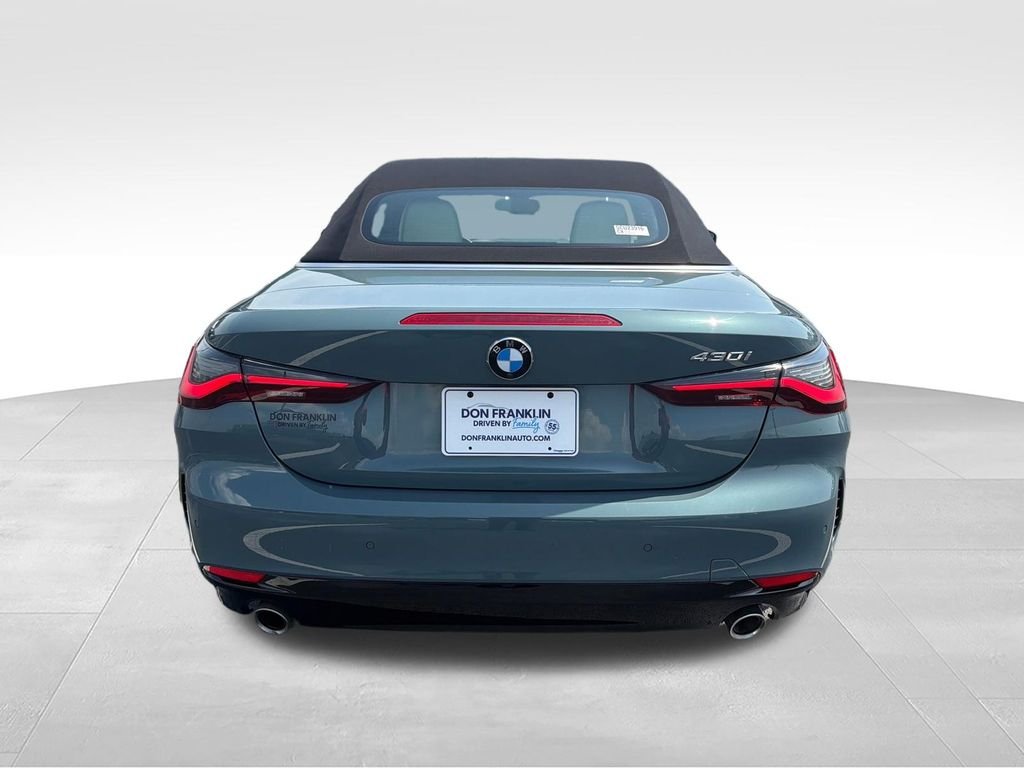 Used 2025 Green BMW 430i image 4