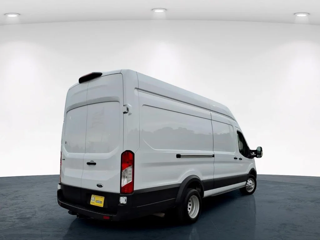 Used 2021 White Ford Base image 8