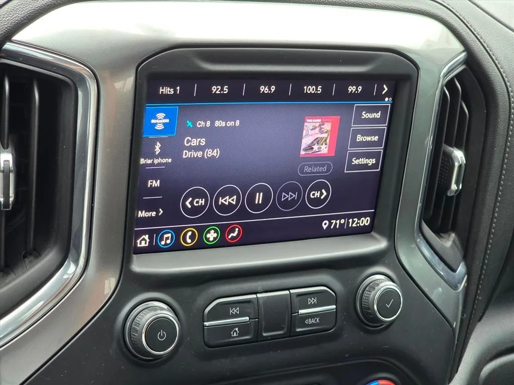 Used 2020 White Chevrolet LT image 4