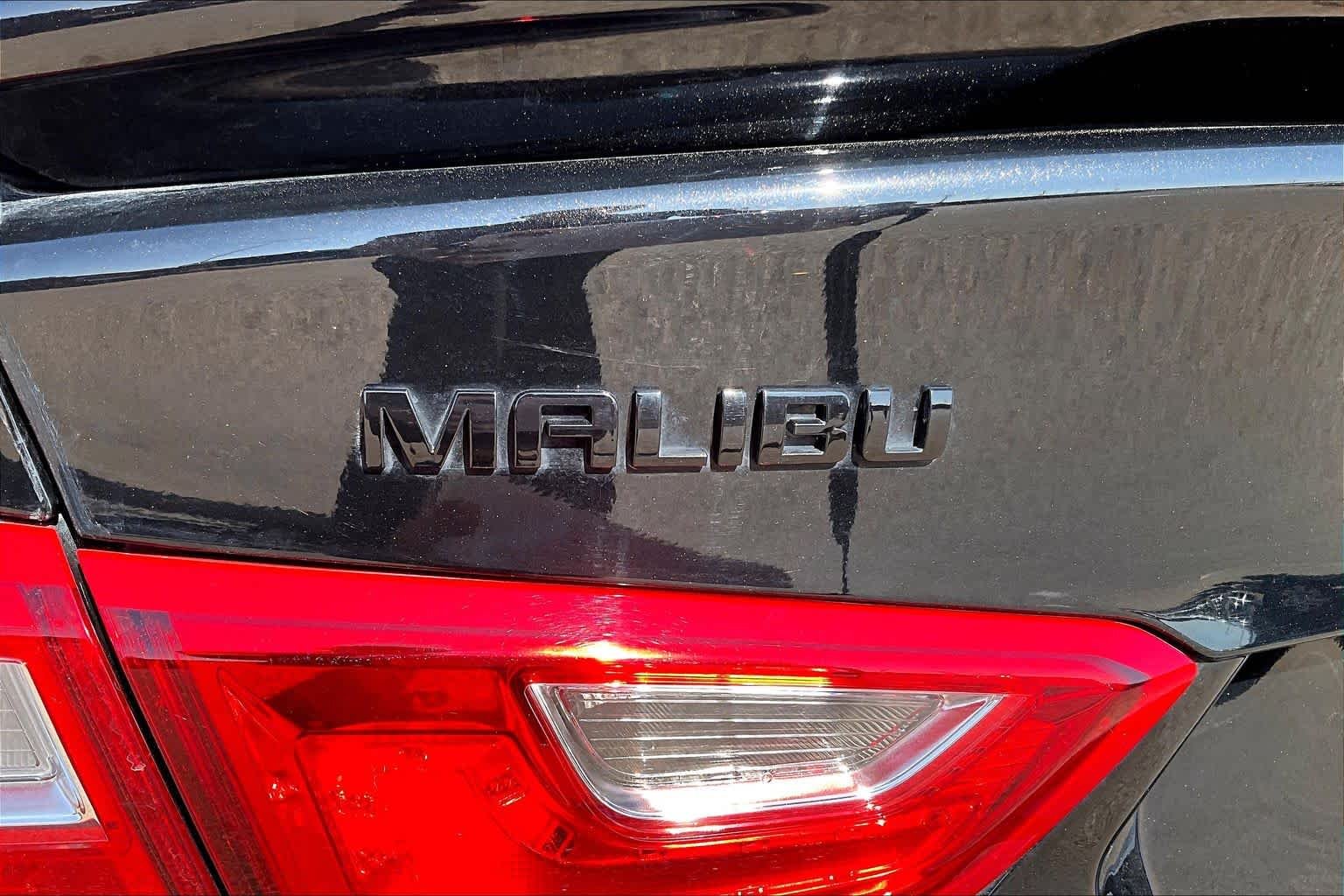 Used 2024 Mosaic Black Metallic Chevrolet RS image 32