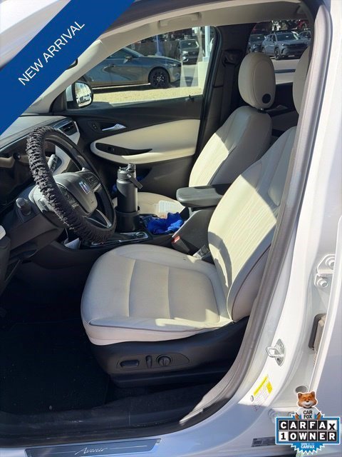 Used 2024 White Frost Tricoat Buick Avenir image 5