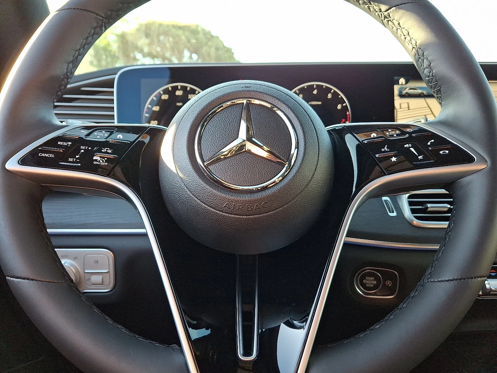 New 2026 Polar White Mercedes-Benz GLE 350 image 12