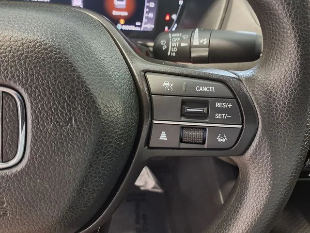 2025 Honda Accord SE - Photo 9