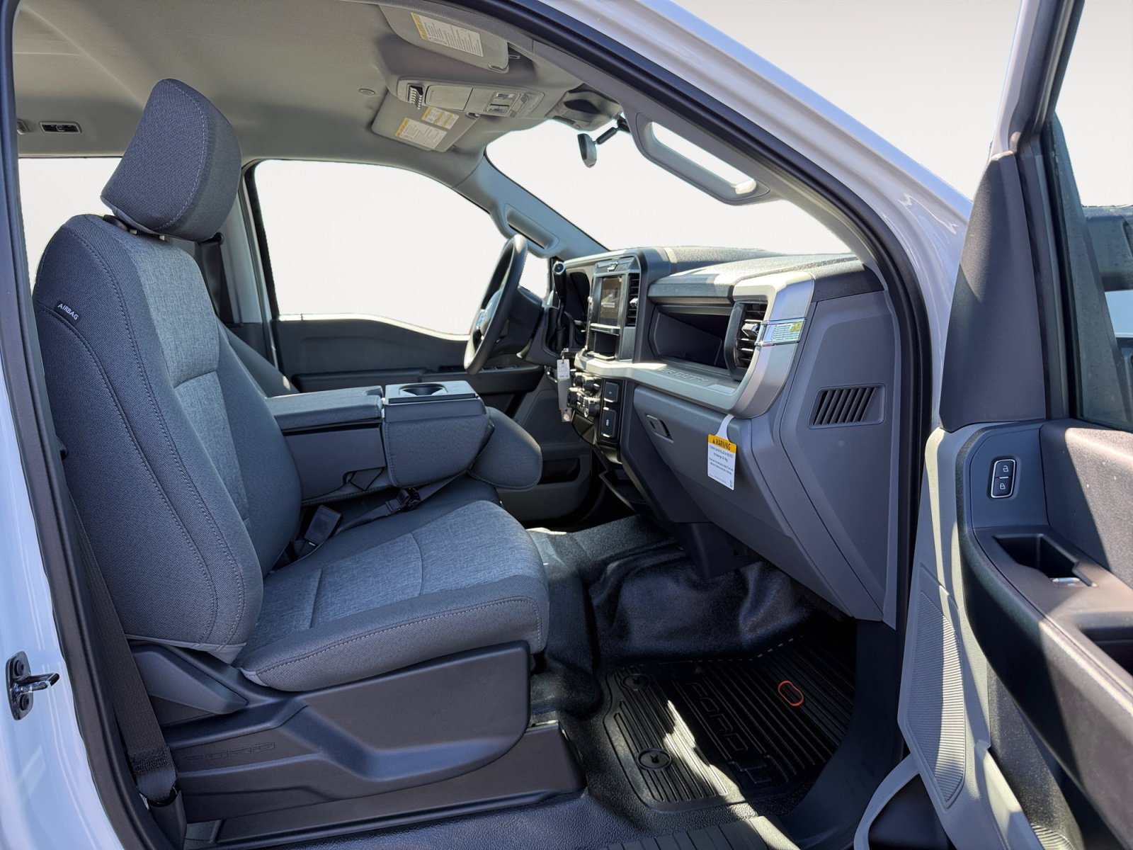 New 2026 Oxford White Ford F-250® XL image 19