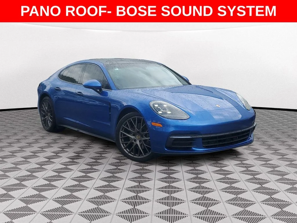 2017 Porsche Panamera 4