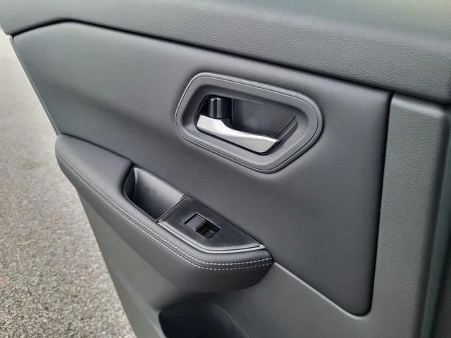 Used 2026 White Nissan SV image 18