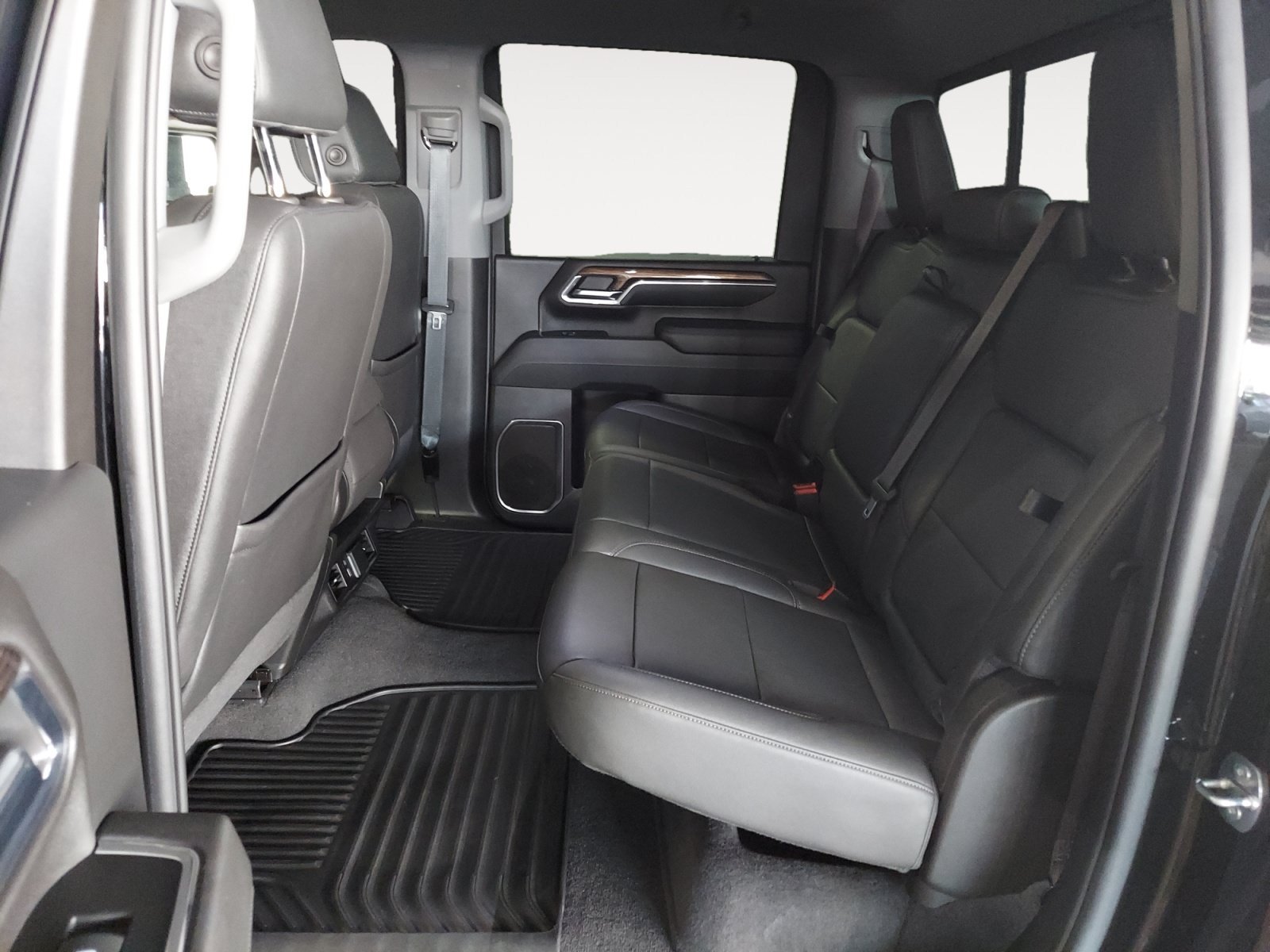 Used 2024 Black Chevrolet LT image 24