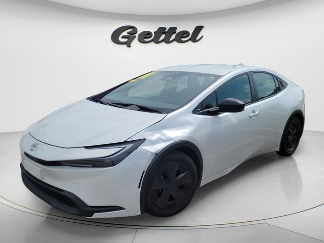 2024 Toyota Prius LE