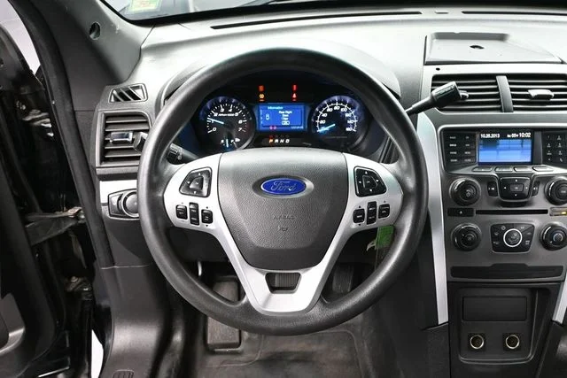 Used 2014 Black Ford Base image 23