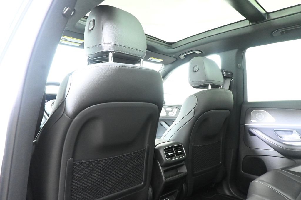 New 2026 MANUFAKTUR Moonlight White Magno Mercedes-Benz GLE 450 image 31