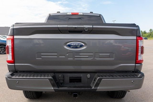 Used 2023 Gray Ford Lariat image 7