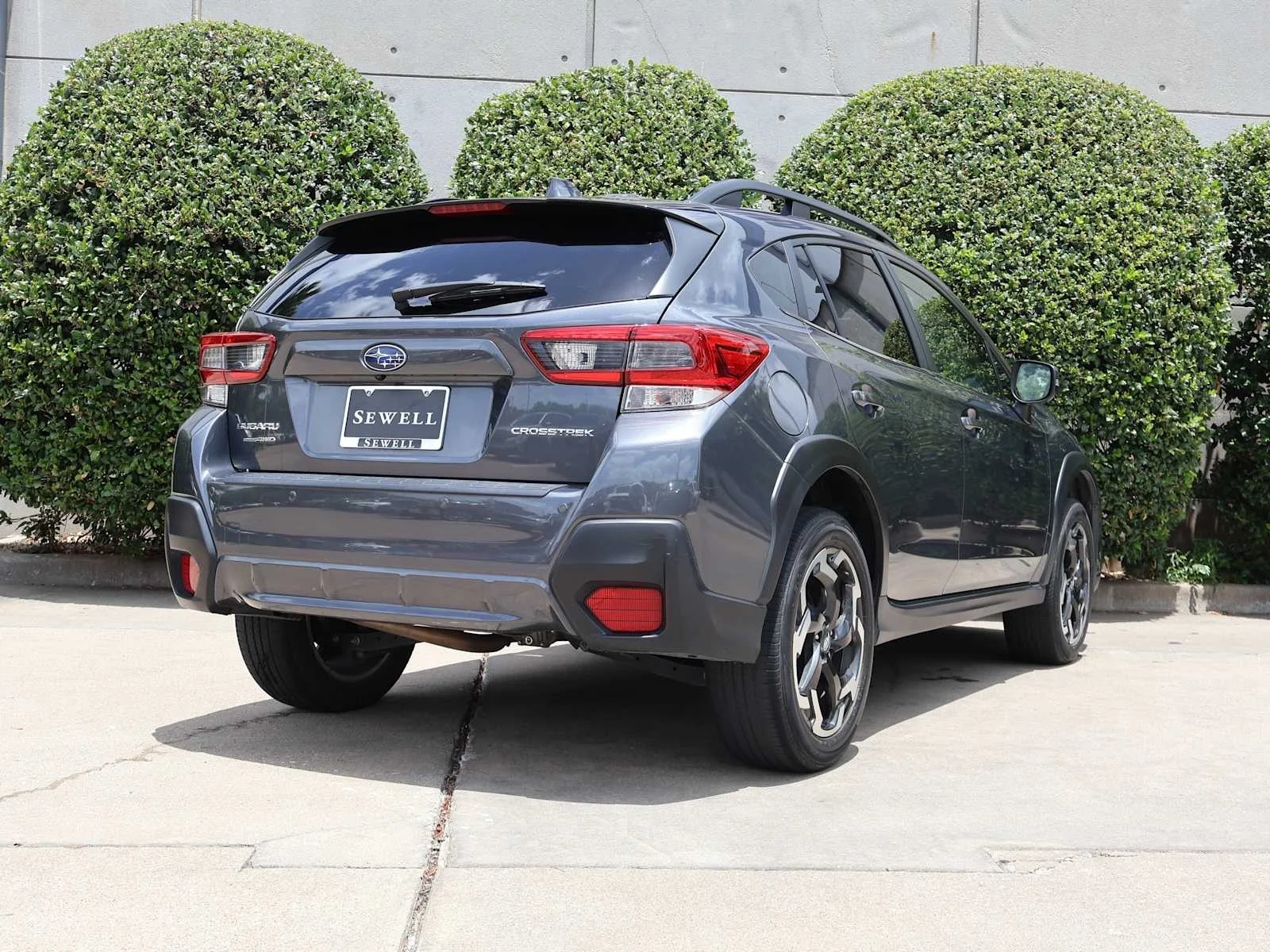 Certified Used 2022 Magnetite Gray Metallic Subaru Limited image 10