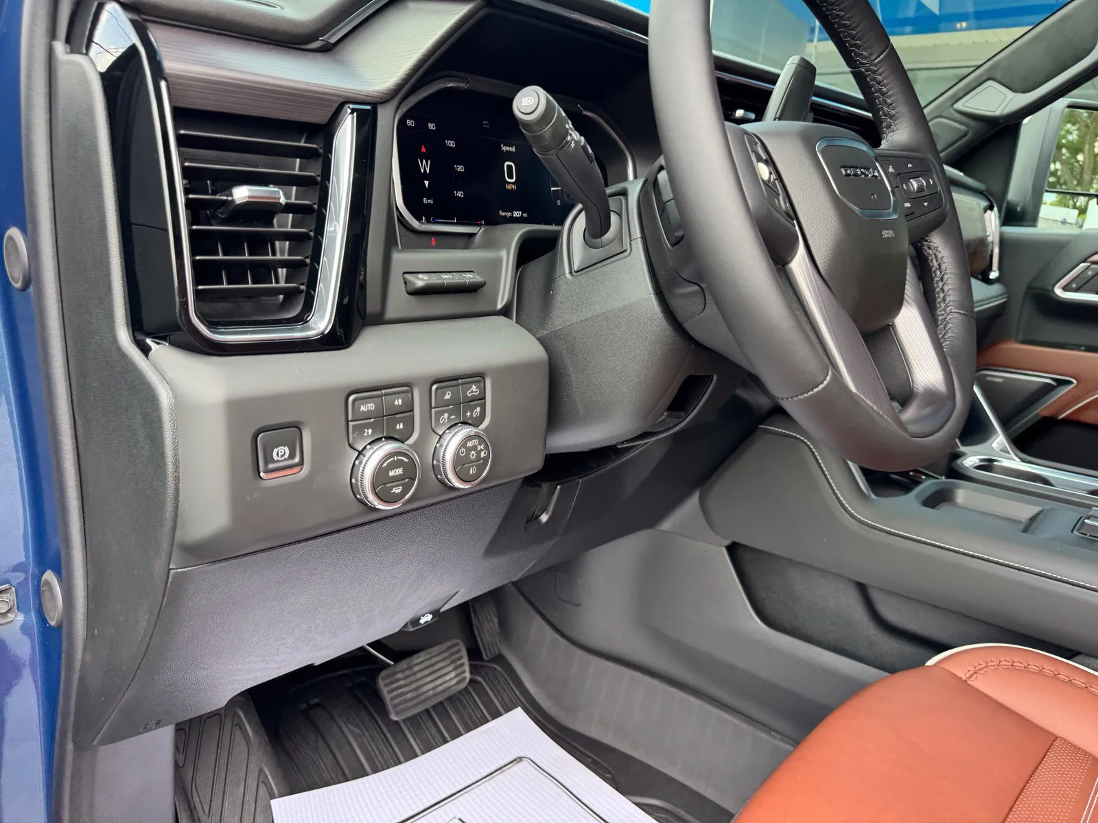 2026 GMC Sierra 2500HD Denali Ultimate - Photo 11