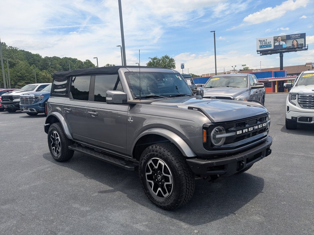 Used 2022  Ford Outer Banks image 3